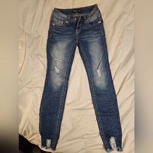 Miss Me distressed skinny jeans. Size 26.